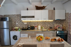 Michalis Captain Home, Agia Galini